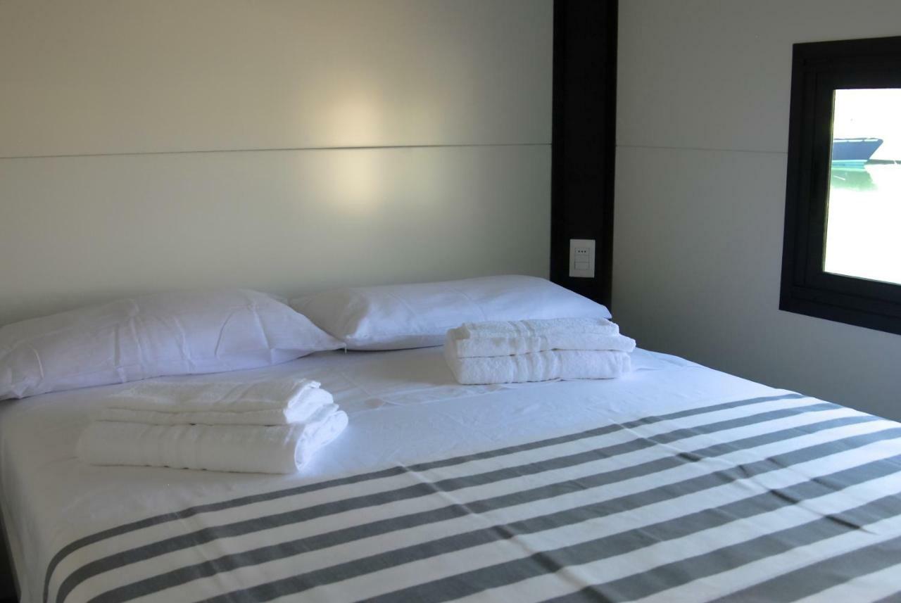 House Boat Luxury Cagliari Hotell Eksteriør bilde