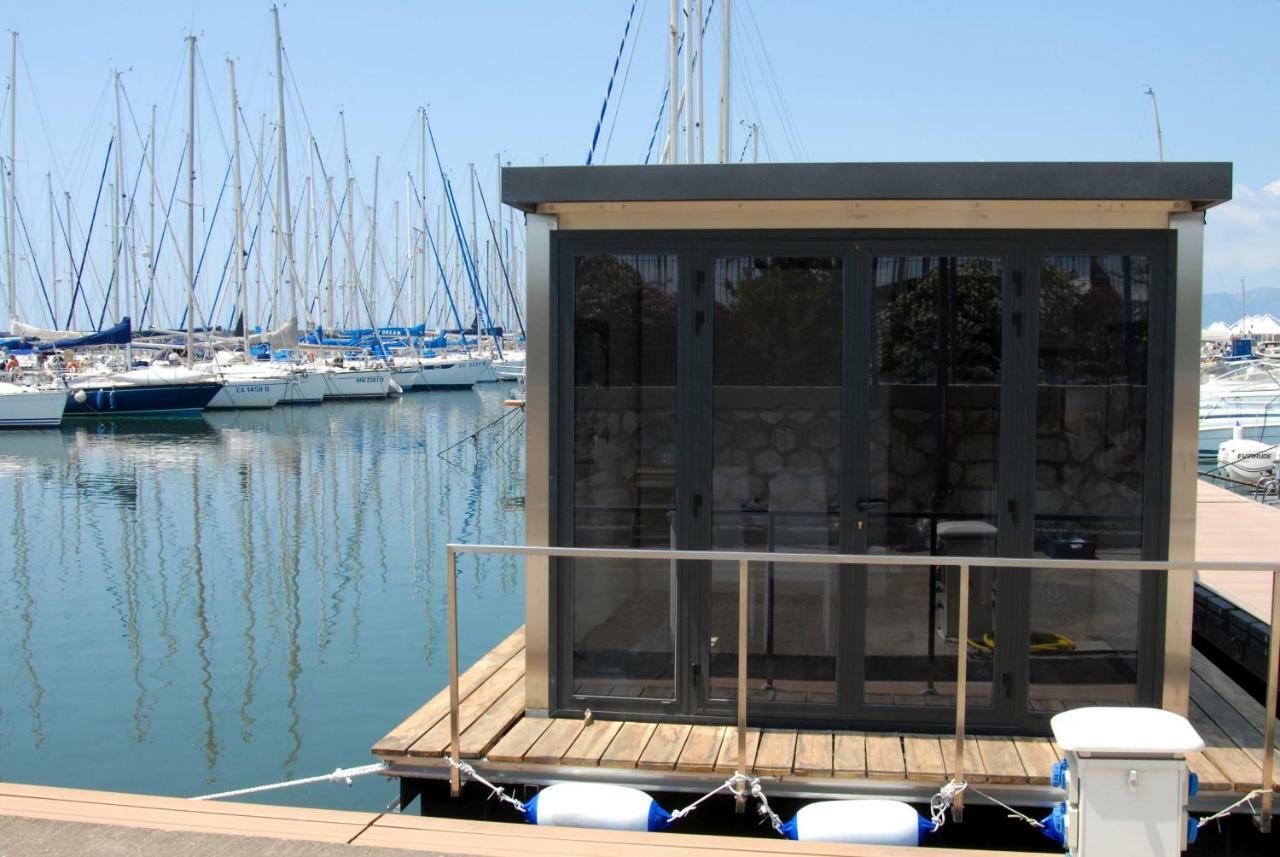 House Boat Luxury Cagliari Hotell Eksteriør bilde